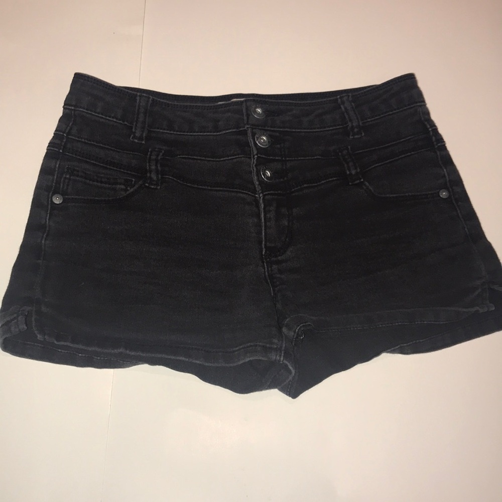 High rise stretchy jean shorts